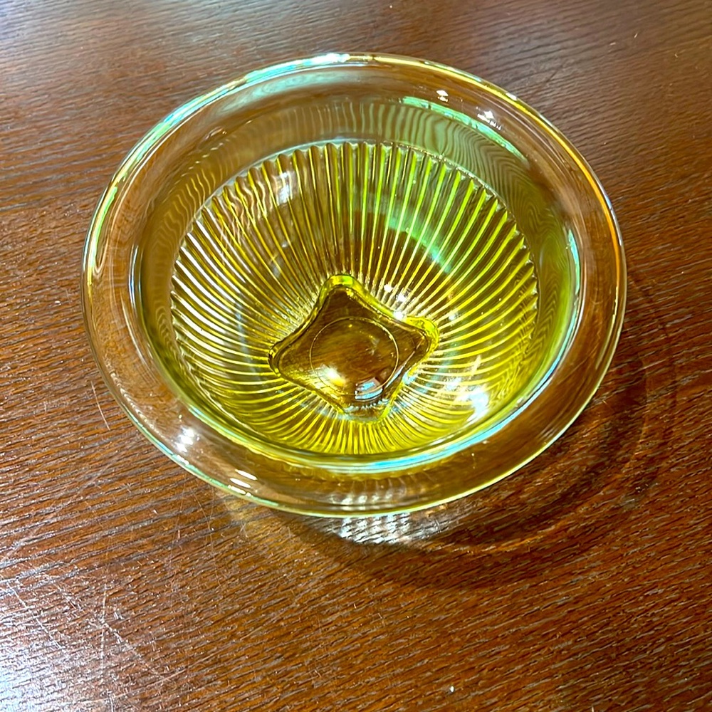 1940’s Golden Glow Yellow Ribbed Federal Glass Mixing Bowl 8.75”W x 3.75” Deep